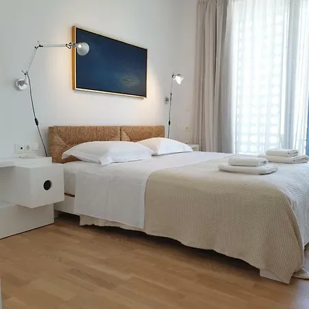 Fos Villa, A Luxe House With Private Heated Pool * Galatas (Chania)
