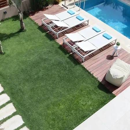 Fos Villa, A Luxe House With Private Heated Pool *