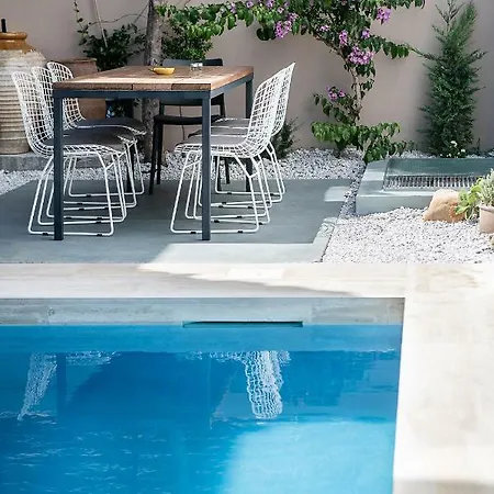 Fos Villa, A Luxe House With Private Heated Pool *