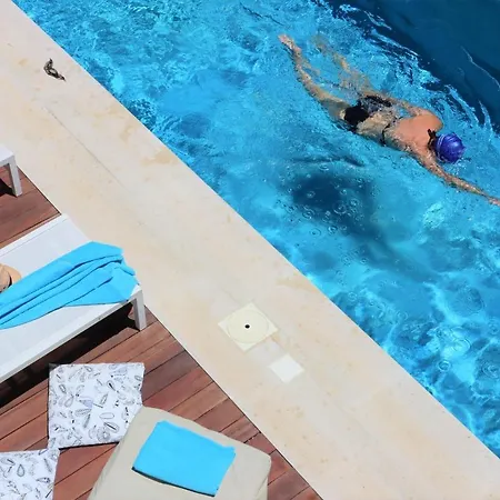 Fos Villa, A Luxe House With Private Heated Pool *